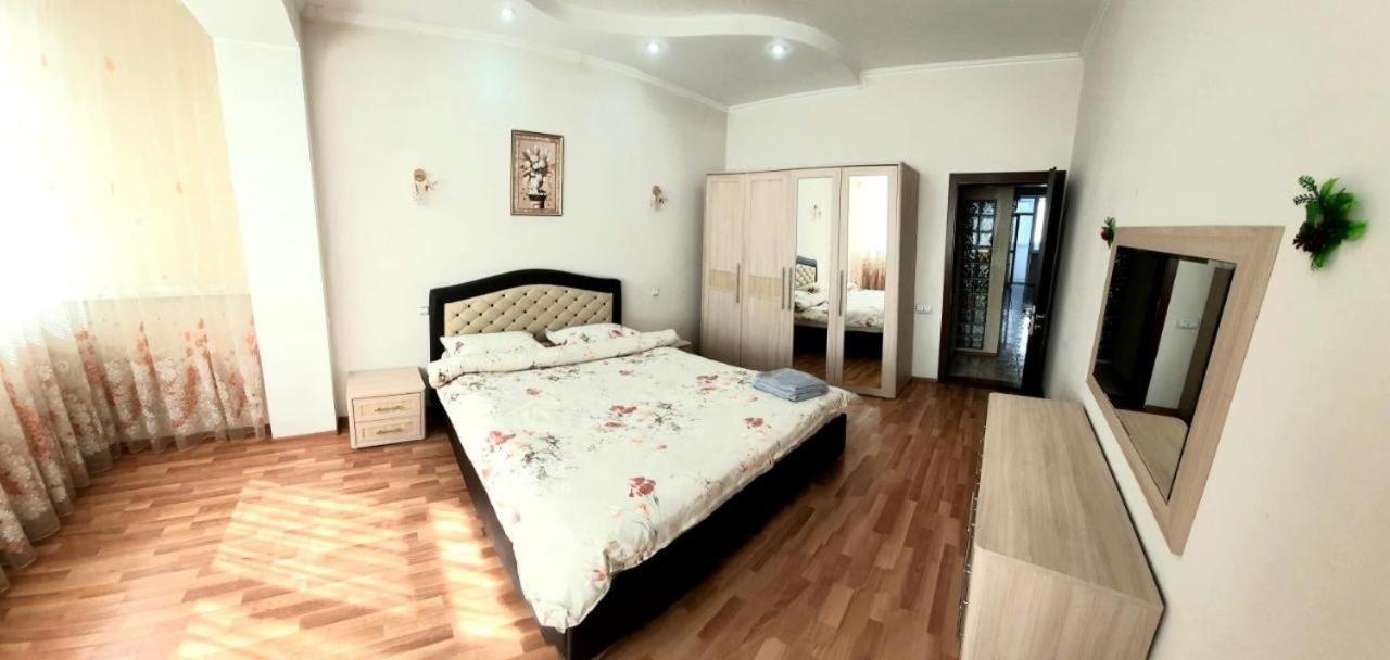 Elegance Apartment Chisinau Center Close To Stefan Cel Mare Dış mekan fotoğraf